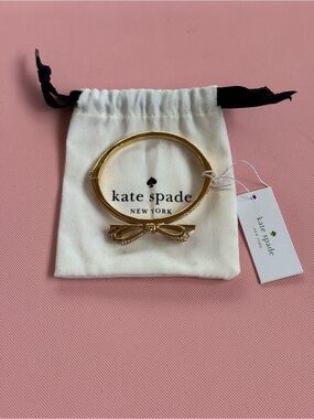 kate spade Love Notes gold bow jeweled bracelet bangle, NWT New